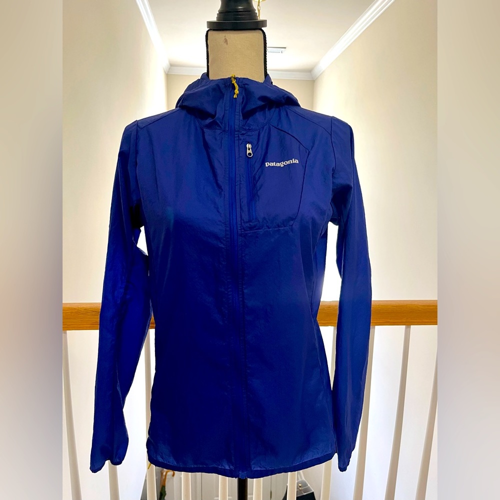 Patagonia Running Jacket Small